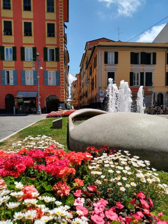 Vista Sul Carruggio, Centro Storico Di เคียวารี ภายนอก รูปภาพ